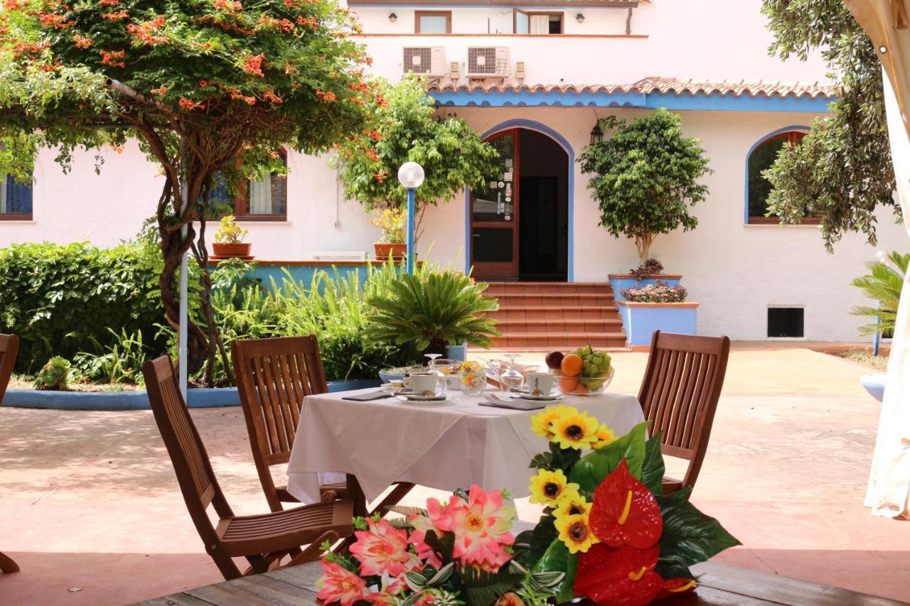Villa Valentina Park Posada  Exterior foto