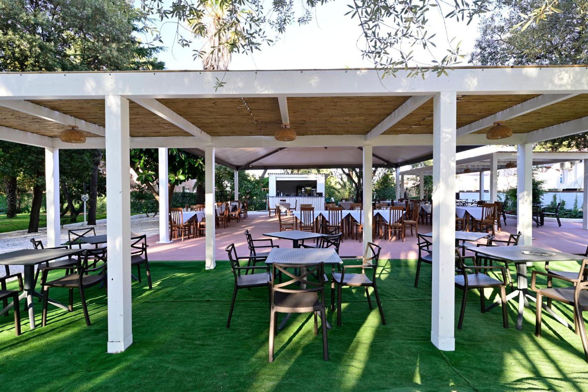 Villa Valentina Park Posada  Exterior foto